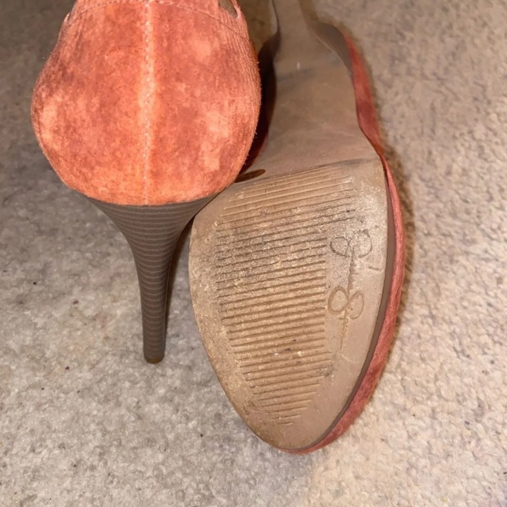 Women’s shoes